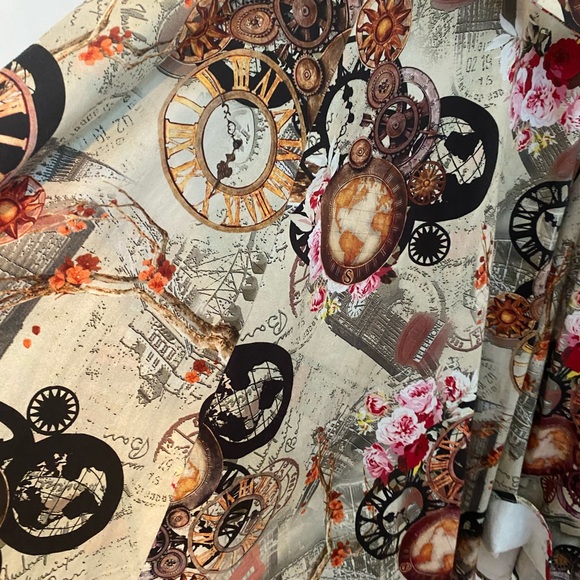 Timeless Pinup Dress H & R London - Picture 3 of 5